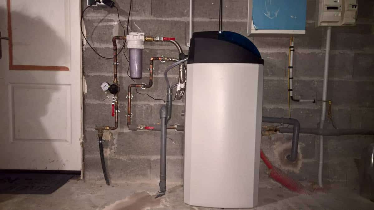 Filtration eau de maison : bien choisir son système de filtre à eau  domestique - BWT