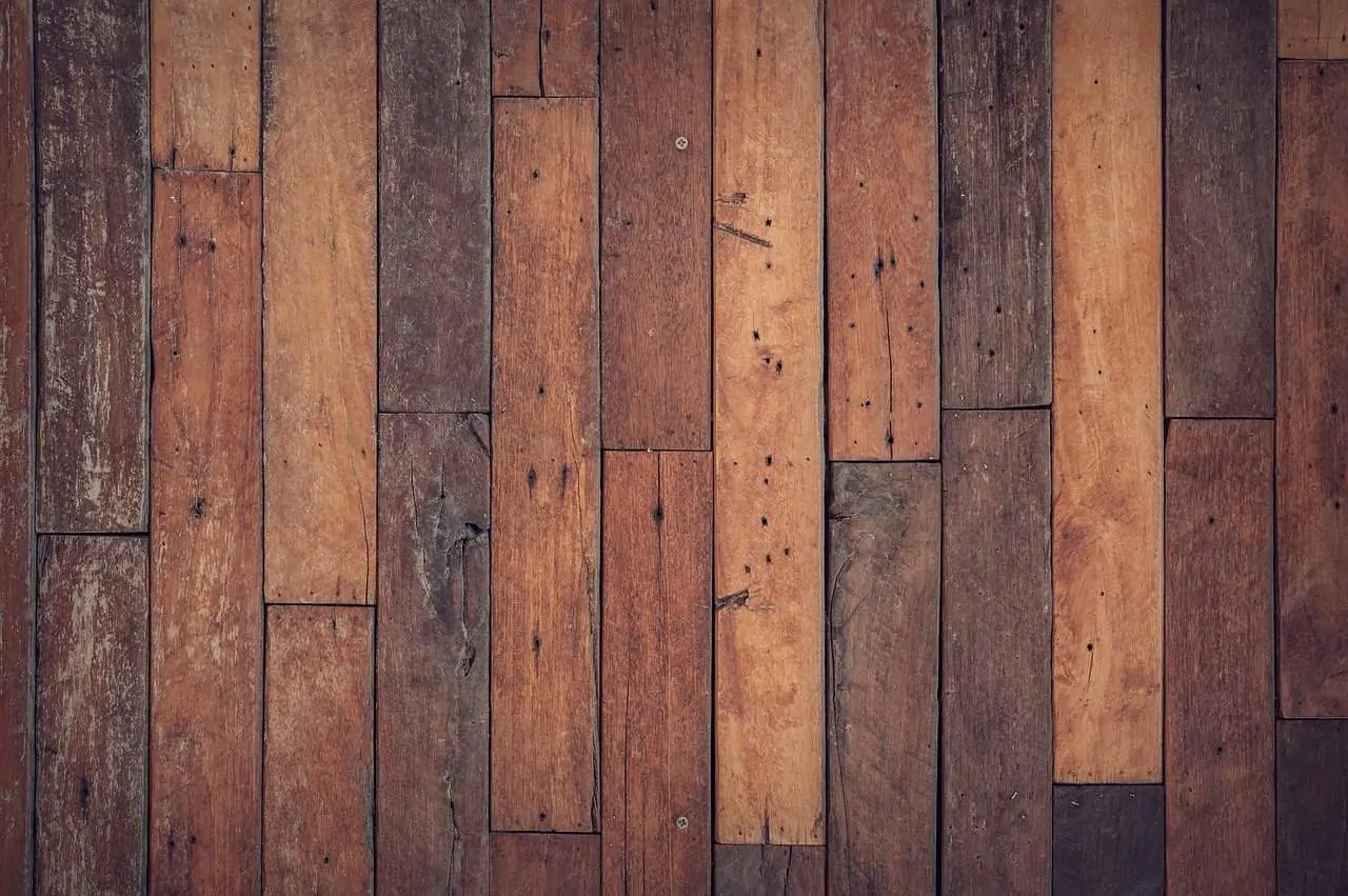 Choisir son revêtement de sol : parquet en bois, “faux” parquet ou mosaïque  ? - Maison Actuelle